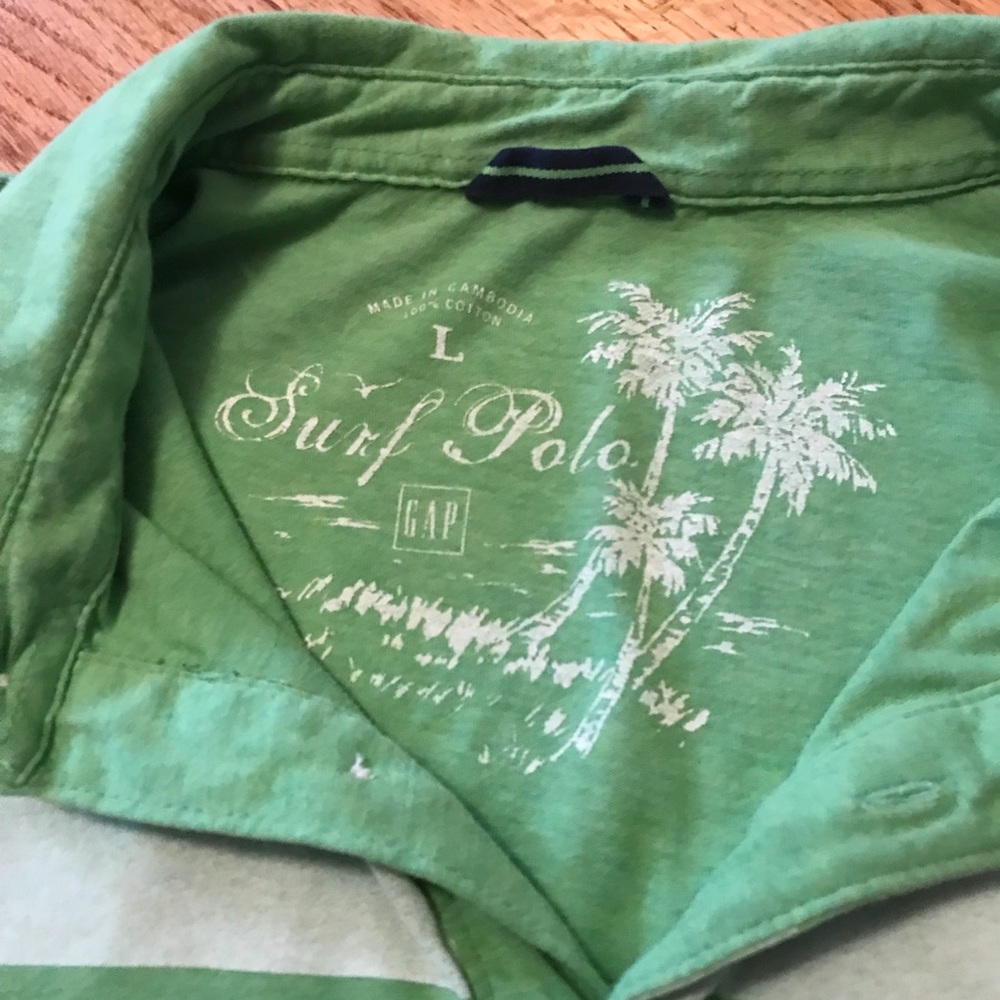 Men’s Gap shirt - Picture 2 of 3
